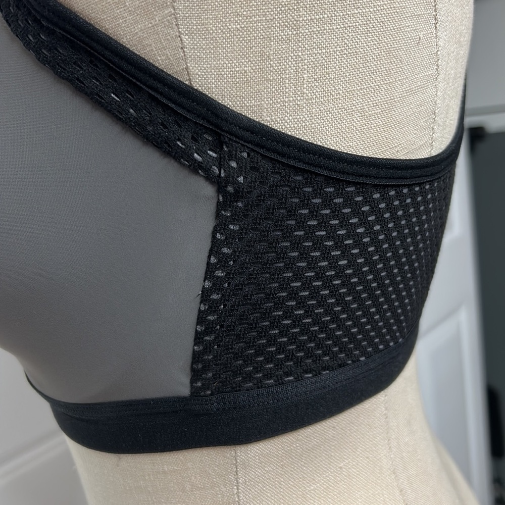 Wacoal Sports Bra Zippered Racer Back #853222 34DDD Underwire Adjustable Straps - Picture 8 of 15